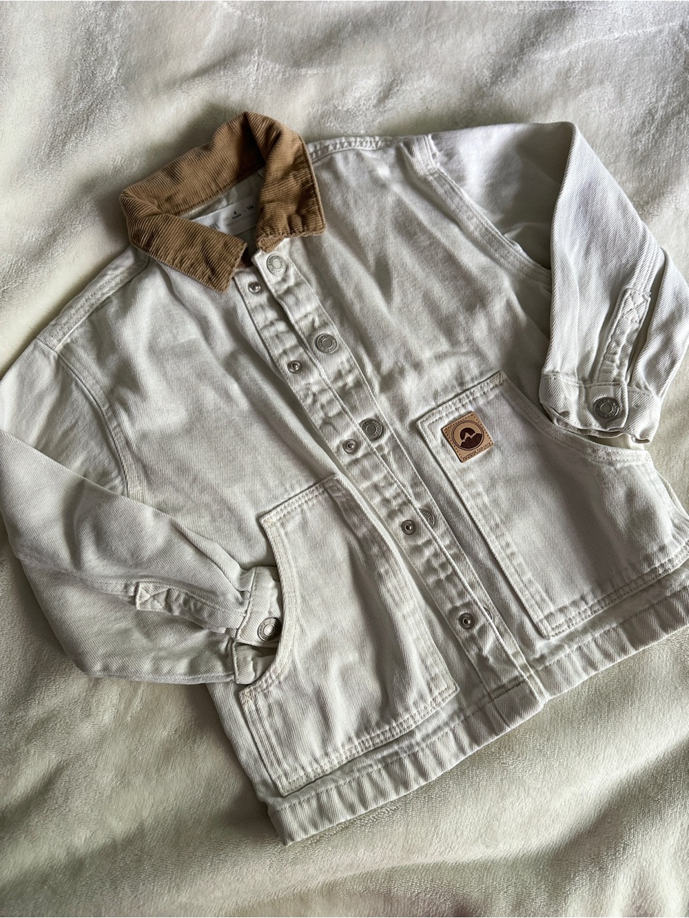 Zara size 4 toddler cotton chore jacket in ivory with brown corduroy colla